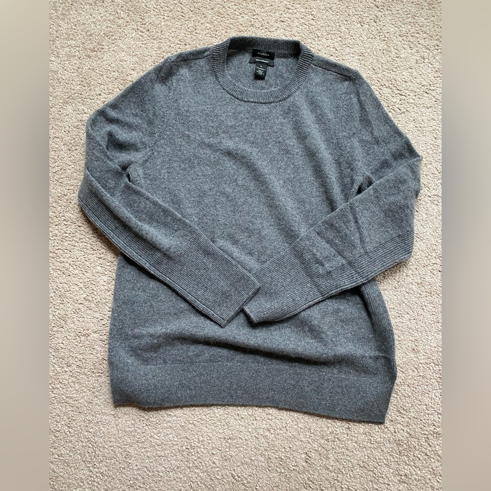 Halogen Crewneck Cashmere Sweater- size medium